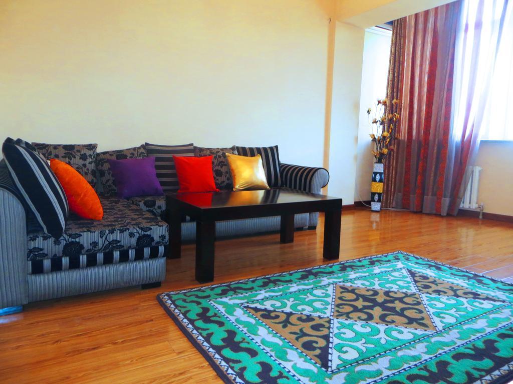 Bishkek House Apartament 外观 照片