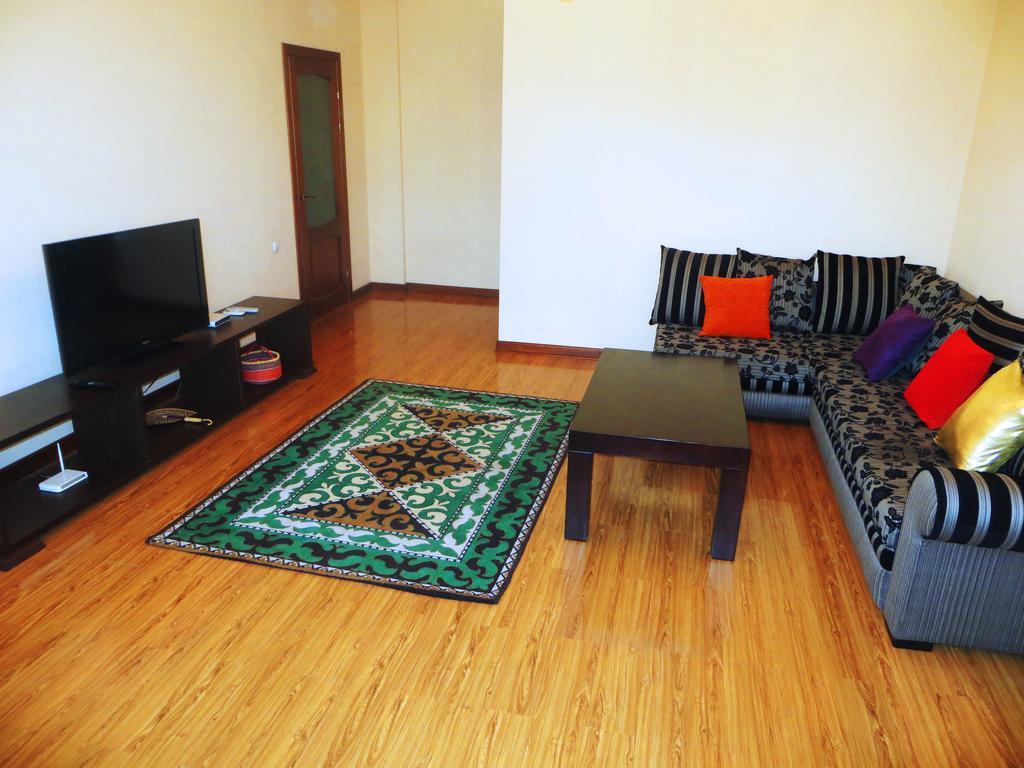 Bishkek House Apartament 外观 照片